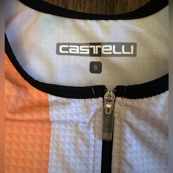 Sleeveless Cycling Jersey | Castelli Core 2 Woman’s Singlet - Picture 4 of 8